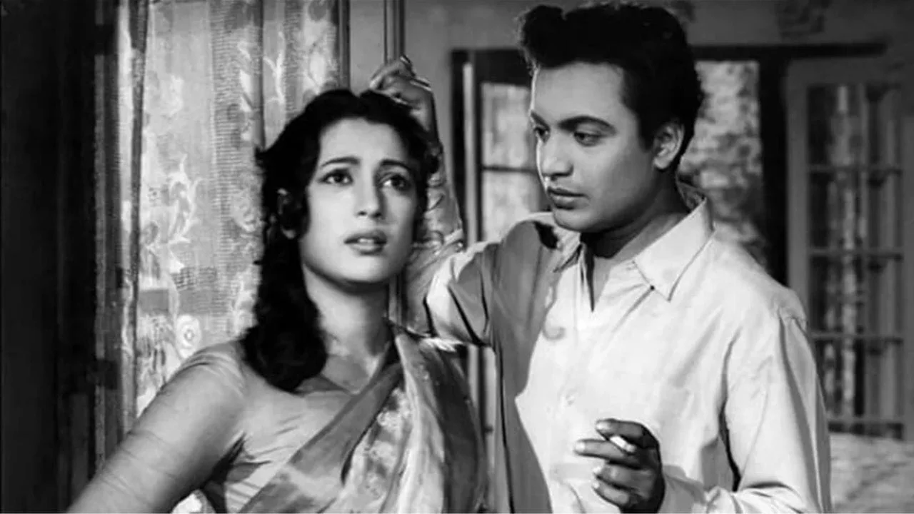 The Final Chapter: How Tollywood's Legendary Pair Uttam Kumar-Suchitra Sen Ended Their Journey with a Rare Box Office Failure