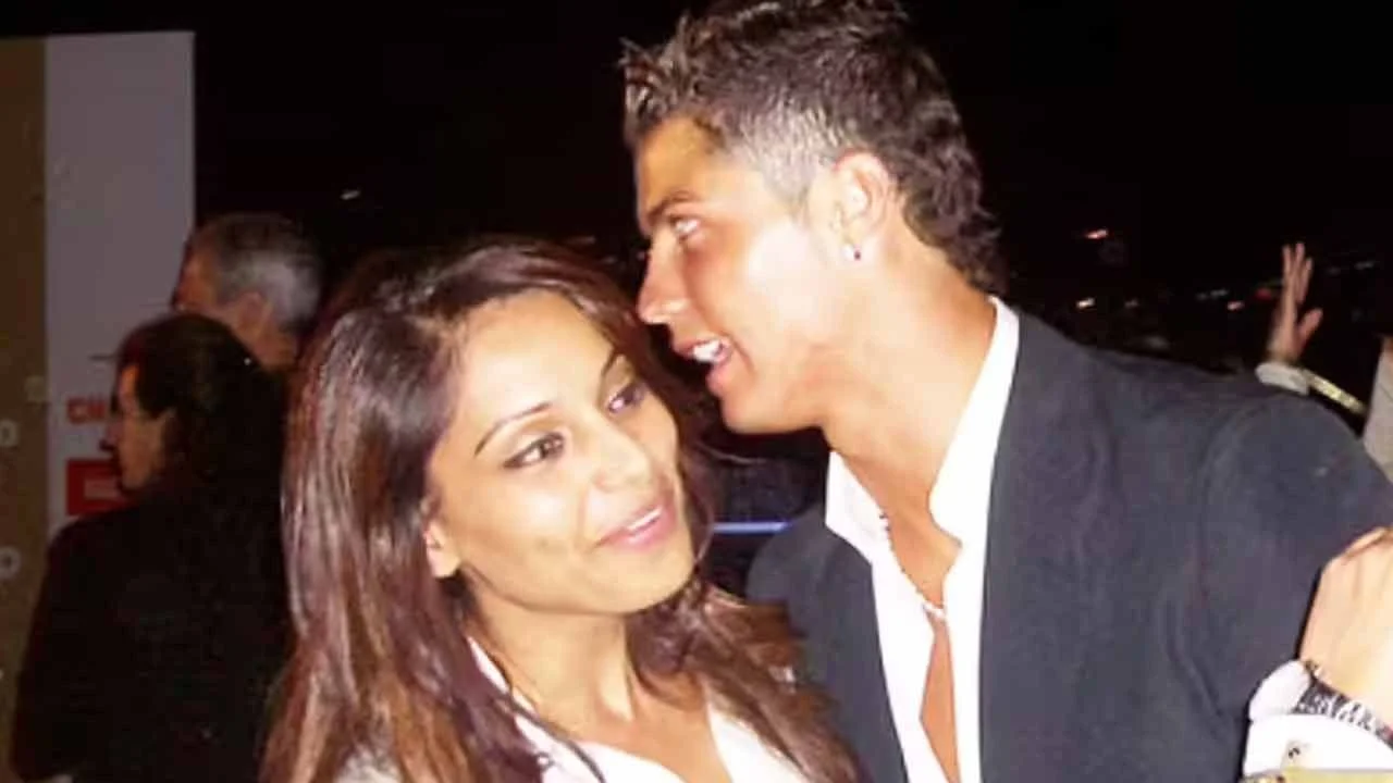 Bipasha Basu: Did Ronaldo really kiss Bipasha?