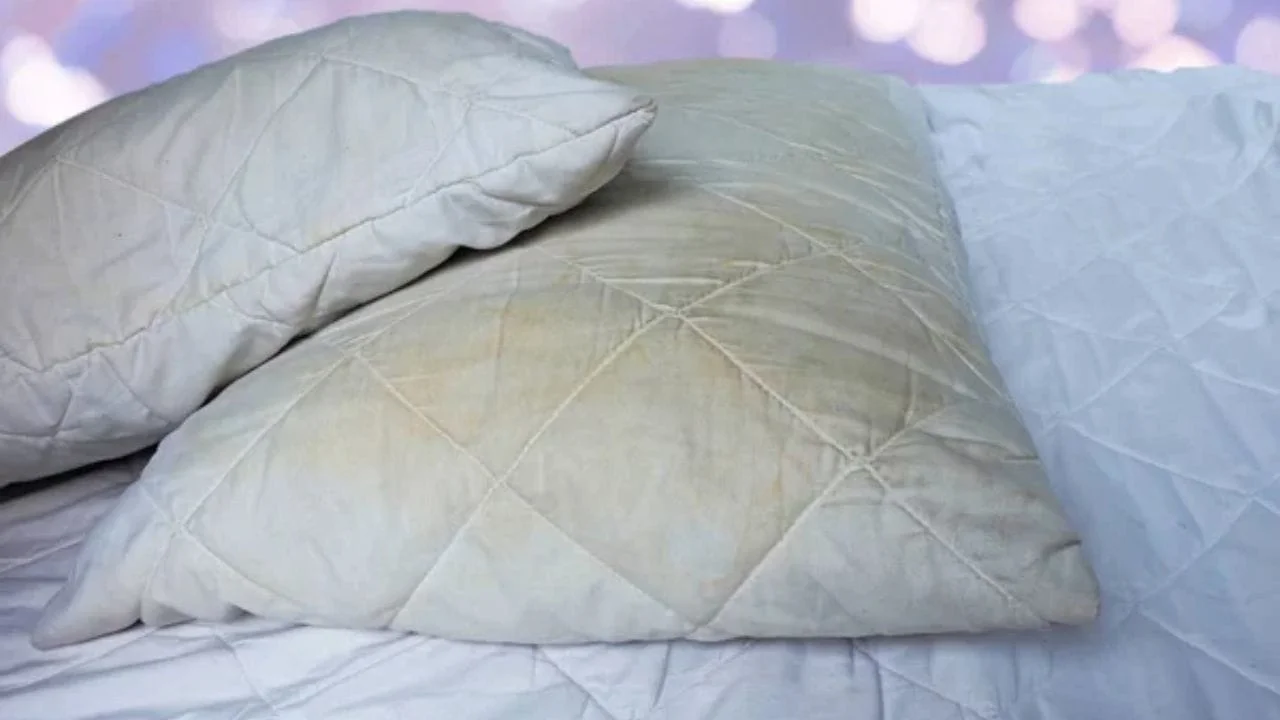 Washing Tips: Detergent does not go to the pillow cover, oil stains on bed sheets? Try them now
