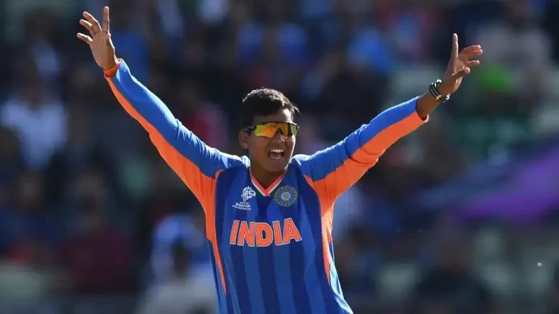 IND-W বনাম PAK-W: 'যেখান থেকে শেষ করেছি সেখান থেকেই শুরু করেছি' — পাকিস্তানের বিরুদ্ধে পাঁচ উইকেট শিকারের পর দীপ্তি শর্মা