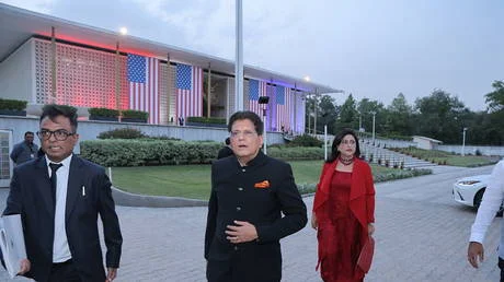 মার্কিন বাণিজ্য চুক্তি চূড়ান্ত করার শর্ত দিয়েছে ভারত
