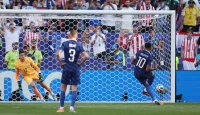 Mbappé's Penalty Propels France Past Paraguay, Sets Up Morocco Rematch