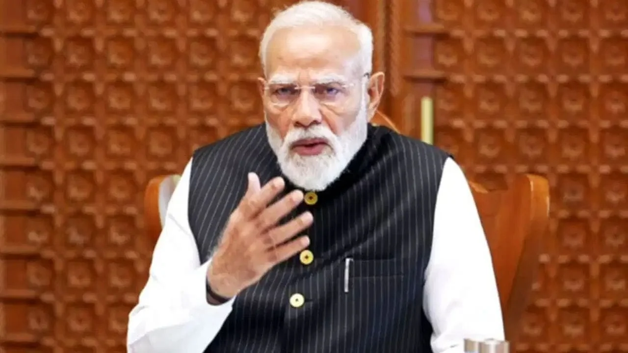 PM Narendra Modi: Do not neglect the implementation of government projects, Modi's big message