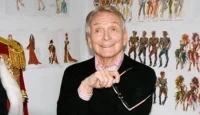 Bob Mackie, 'Sultan of Sequins' Who Dressed Music and Film Icons, Dies at 87