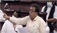 রাজ্য সরকারের সমালোচনা করলেন কেন্দ্রীয় মন্ত্রী, পাল্টা জবাব তৃণমূলের