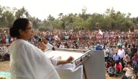 একজন মমতা থাকলে এখানেও ‘খেলা হত’, ভোটের আগে গুজরাটে আক্ষেপ বিরোধীদের