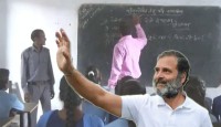 রাহুল গান্ধীর সঙ্গে ‘ভারত জোড়ো যাত্রা’য় হাঁটা অপরাধ! সাসপেন্ড মধ্যপ্রদেশের স্কুল শিক্ষক