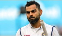 ফের ধাক্কা ভারতীয় শিবিরে, ইংল্যান্ডে পা দিয়েই করোনা আক্রান্ত বিরাট!