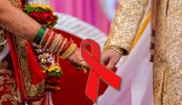 জীবনের জয়গান! মারণ রোগকে তুড়ি মেরে বিয়ের পিঁড়িতে HIV পজিটিভ যুগল