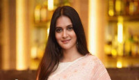 ‘দাদাসাহেব ফালকে’ পেলেন মিথিলা