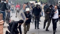শতাধিকের বেশি ইমরানের কর্মী সমর্থক গ্রেপ্তার