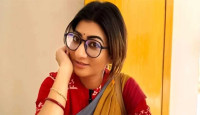 অভিনেত্রী সীমানা মারা গেছেন