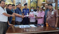 ডিমলা থানার নবাগত ওসির সাথে সাংবাদিকদের সৌজন্য সাক্ষাৎ