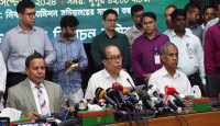 সিইসিসহ পাঁচ কমিশনারের পদত্যাগ