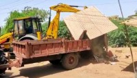 ভারতে মুসলিমদের সম্পত্তি বুলডোজার দিয়ে ধ্বংস করার বিরুদ্ধে সুপ্রিম কোর্টে গেল জমিয়তে উলামা হিন্দ