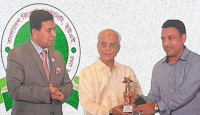 সাংবাদিকতায় অবদানে সাইফুল ইসলামকে সম্মাননা