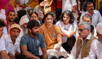 কুস্তিগীরদের আন্দোলনকে সমর্থন, আজ কৃষক সংগঠনের হাইভোল্টেজ মিটিং