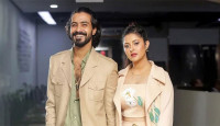 স্ক্যান্ডাল ফাঁসের ঘটনায় রাজের পরিবারকে দুষলেন পরী