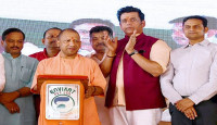 সপা সরকার হানাদারদের স্মৃতি রক্ষা করেছে! ‘ইন্ডিয়া’কে কটাক্ষ যোগীর 