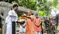 রাজ্য স্বাস্থ্য পরিষেবার উন্নয়নে বিশেষ উদ্যোগ যোগ আদিত্যনাথের, নিয়োগ করলেন নোডাল অফিসার