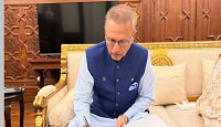 পাকিস্তানের পার্লামেন্ট ভাঙলো, শেষ হলো শাহবাজ সরকারের মেয়াদ