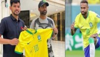 তামিমকে অটোগ্রাফসহ জার্সি উপহার দিলো নেইমার