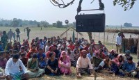সিনেমা হলের আগেই টিভিতে ‘রেডিও’