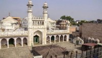 এলাহাবাদের হাইকোর্ট চত্বর থেকে ‘জ্ঞানভাপী মসজিদ’ সরাতে নির্দেশ