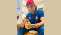 একটা ক্যাচ ধরে হলেও দলের জন্য অবদান রাখতে চাই: বিজয়