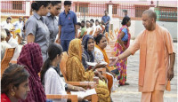 শিক্ষক দিবসে শিক্ষকদের জন্য বিশেষ উপহার ঘোষণা যোগী আদিত্যনাথ